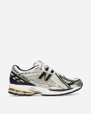 1906R Sneakers Silver Metallic / Vintage Gold / Black