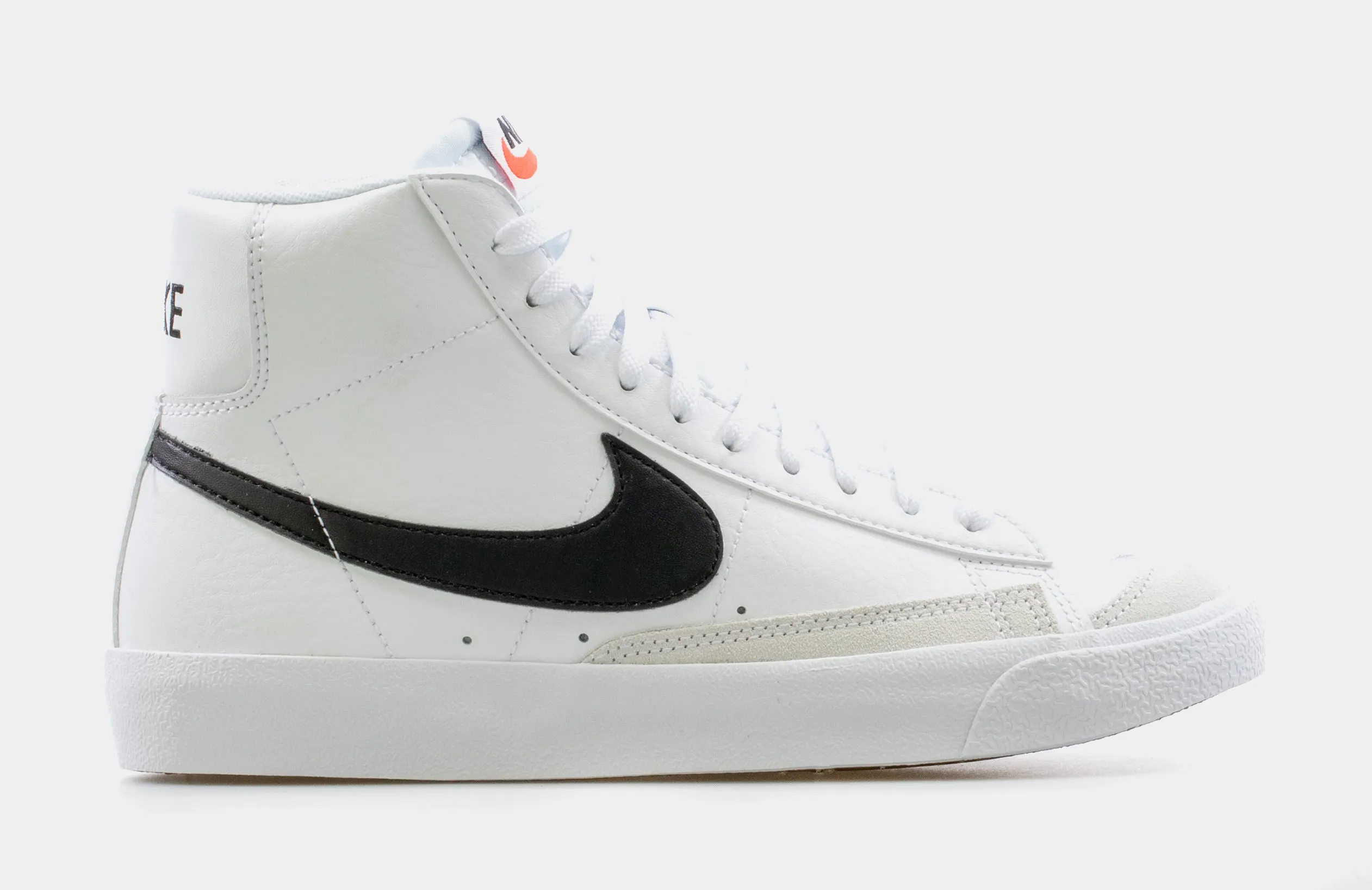 Blazer Mid 77 Grade School Lifestyle Shoe (White)