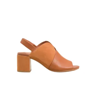 KENNETH COLE - Leather Slingback Block Heel Sandal in Cognac