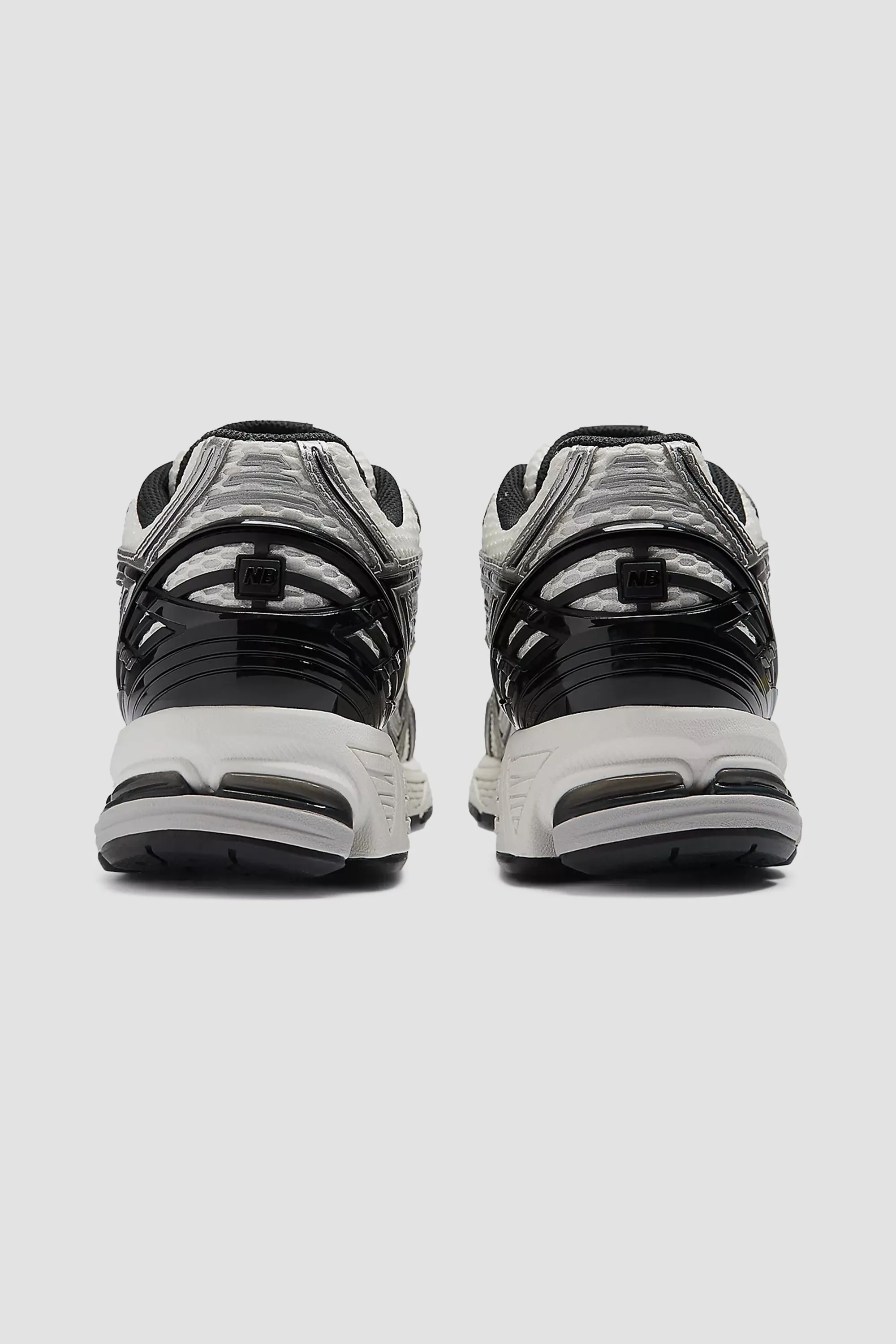 New Balance Men's 1906 Shoe in Silver Black