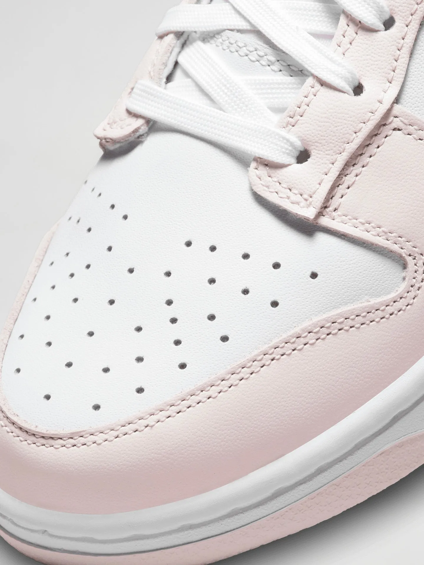 Nike Dunk Low - WHITE/PEARL PINK-WHITE-PEARL PINK