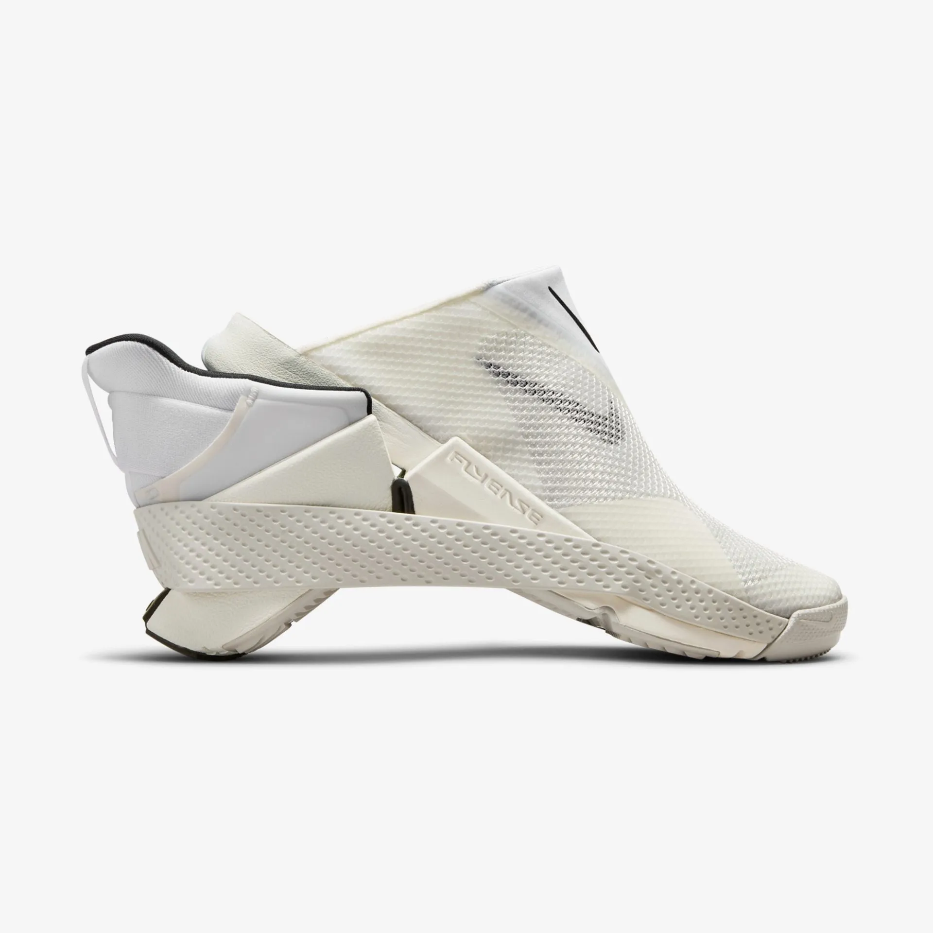 Nike | GO FLYEASE  { WHITE / LIGHT BONE