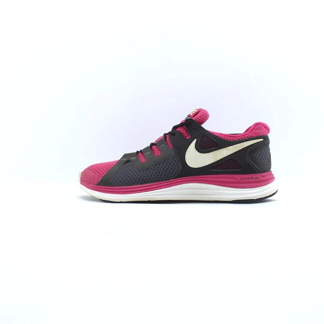 NIKE LUNARFLASH 