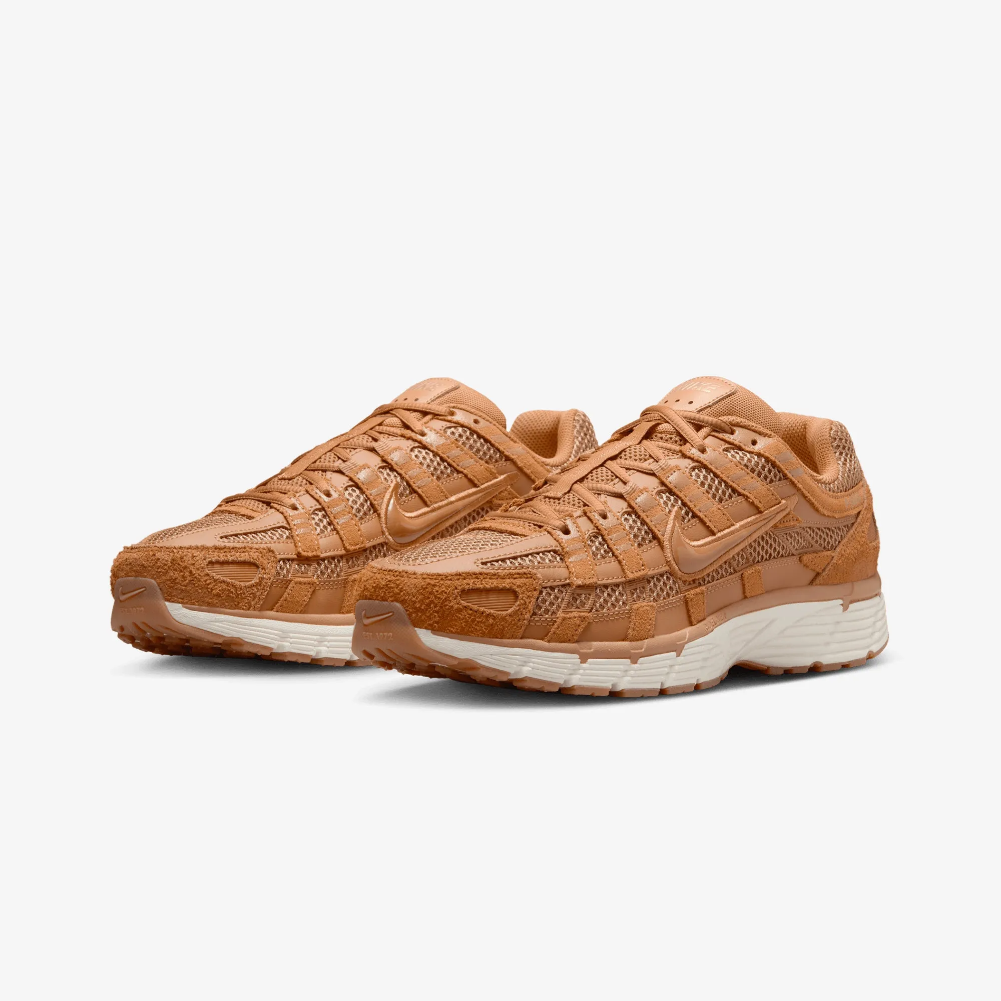 NIKE | P-6000 { FLAX/FLAX-METALLIC GOLD-SAIL