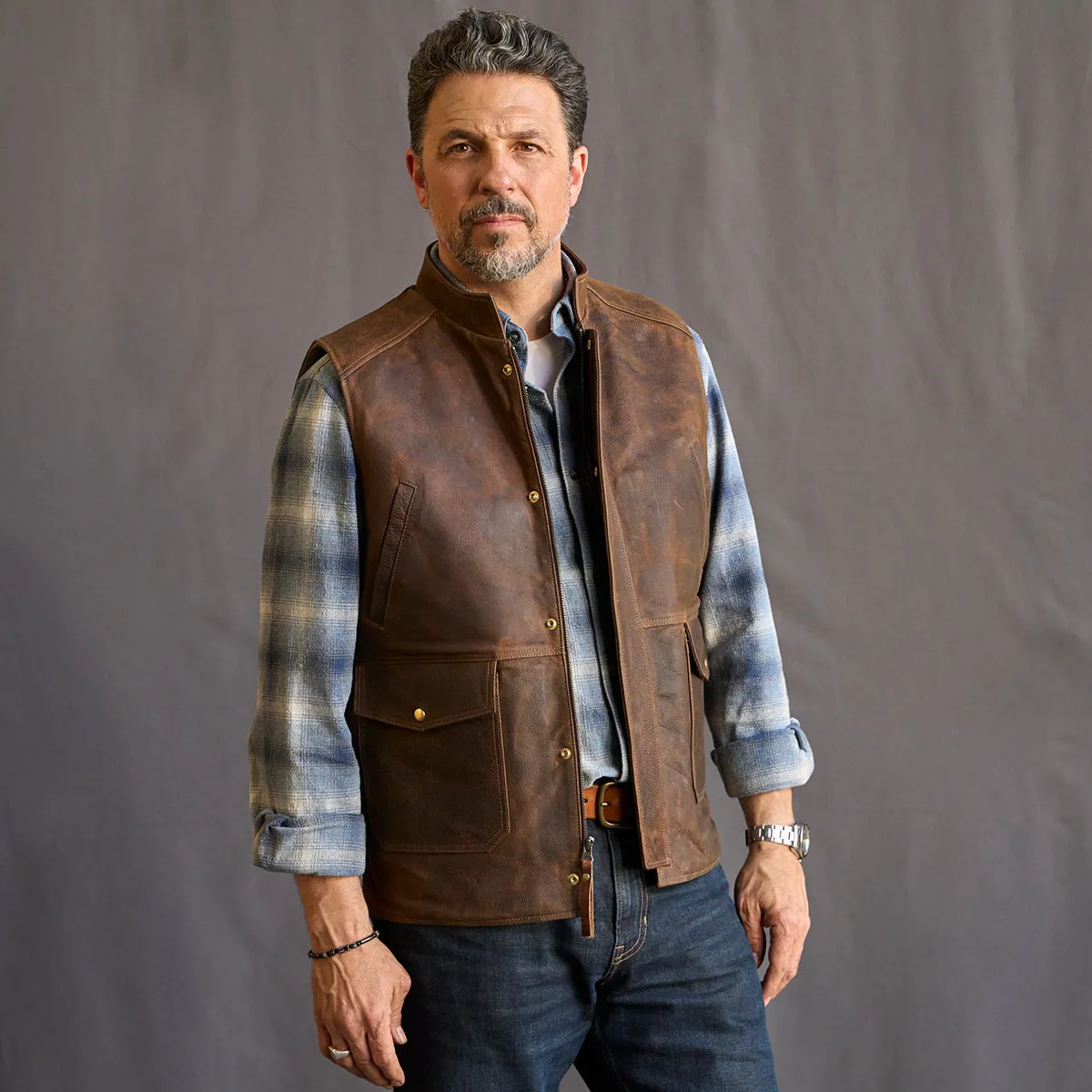 Shelby Bison Travel Vest No. 329 | Brown