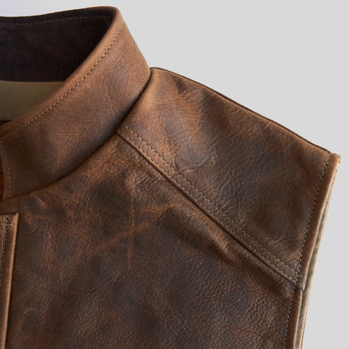 Shelby Bison Travel Vest No. 329 | Brown