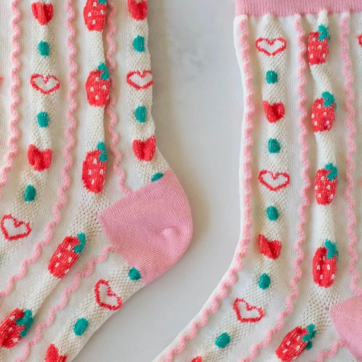 Tiepology Retro Strawberry Casual Socks sku12